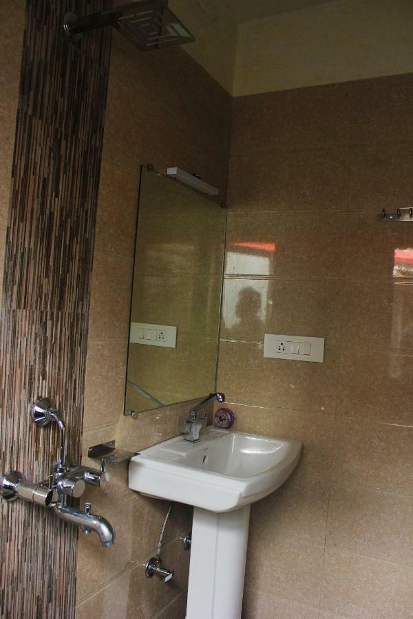Marigold Manor Homestay Дарджилинг Екстериор снимка